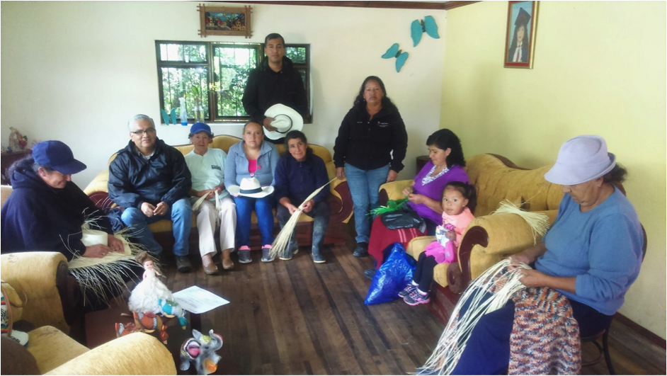 Women's association in Ecuador image