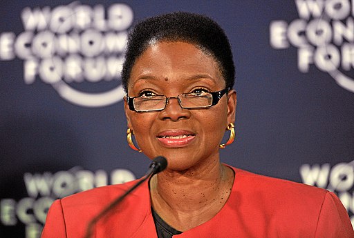 Photo of Baroness Amos speaking at World Economic Forum