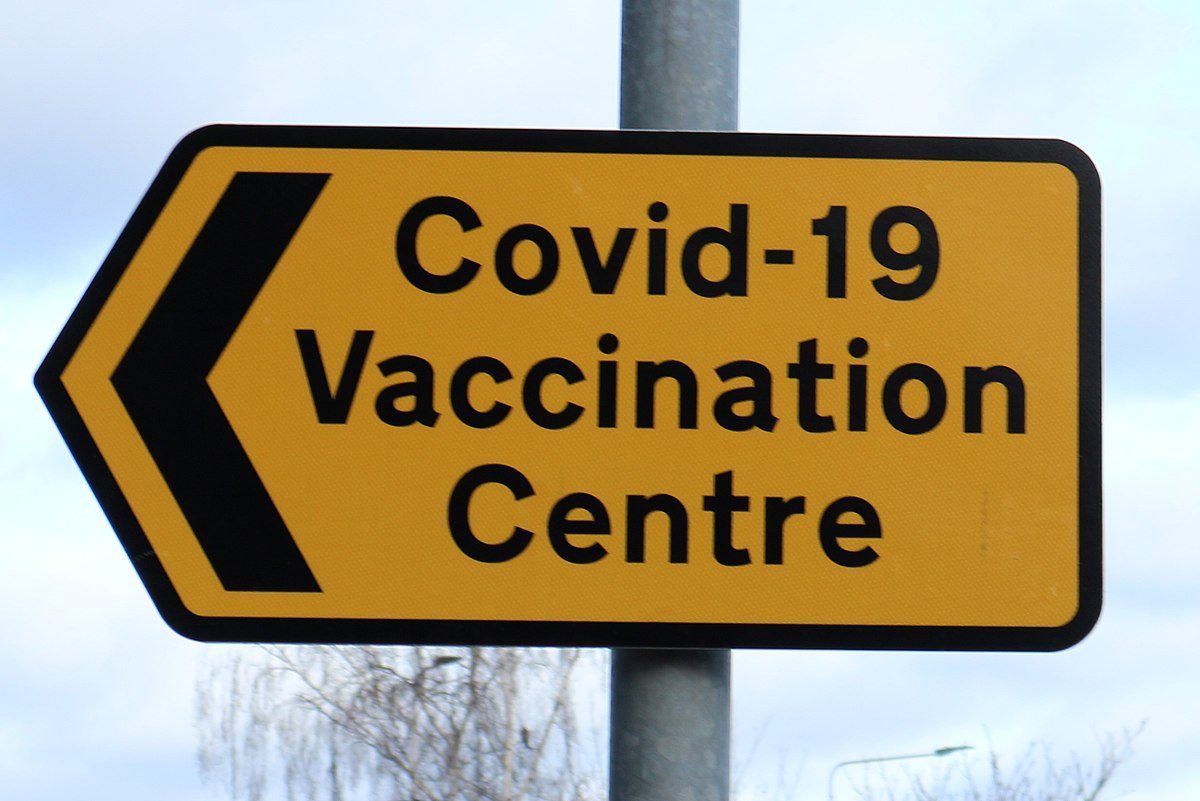 Covid-19 Vaccination Centre sign in Newbury,UK