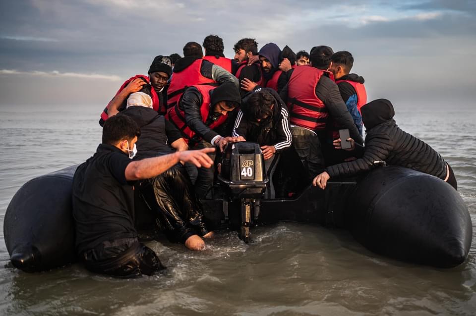 refugees and live boat