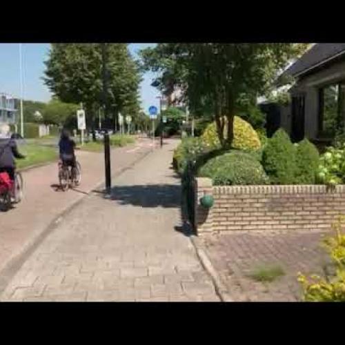 Walking to work netherlands